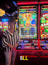 A Ascensão dos Esportes Eletrônicos: Um Novo Paradigma no Entretenimento